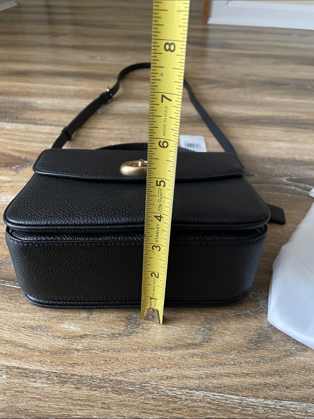 Coach Cassie 19 in Black Pebbled Leather - Picture 7 of 14